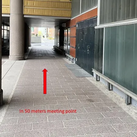 호스텔 Spectrum Services